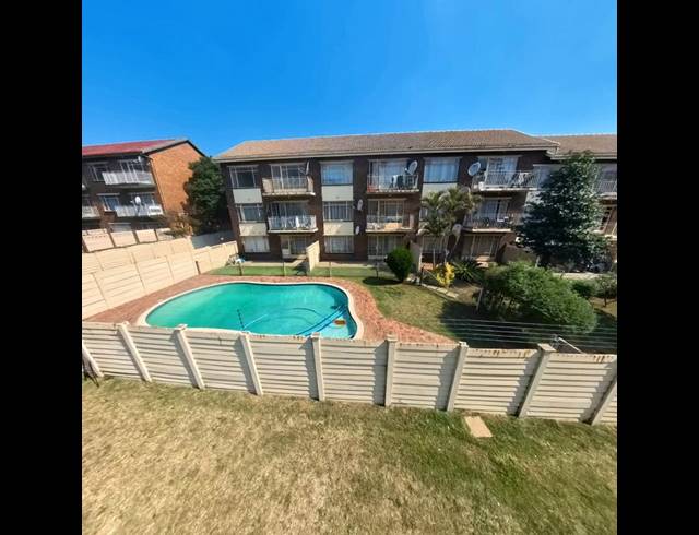 2 BEDROOM APARTMENT FOR SALE IN CROYDON